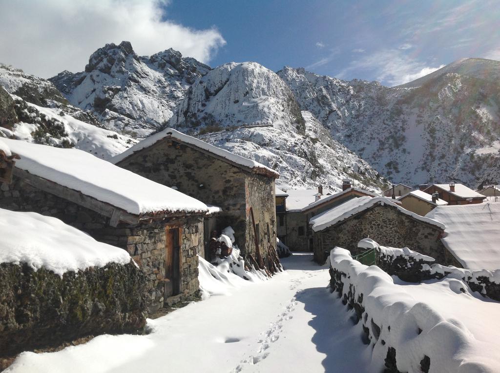 El Invernal De Picos Portilla de la Reina Luaran gambar
