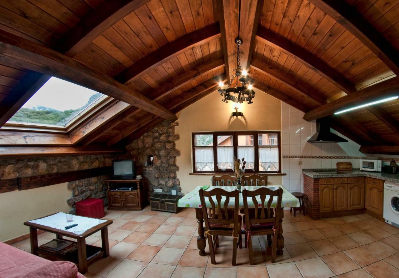 El Invernal De Picos Portilla de la Reina Luaran gambar