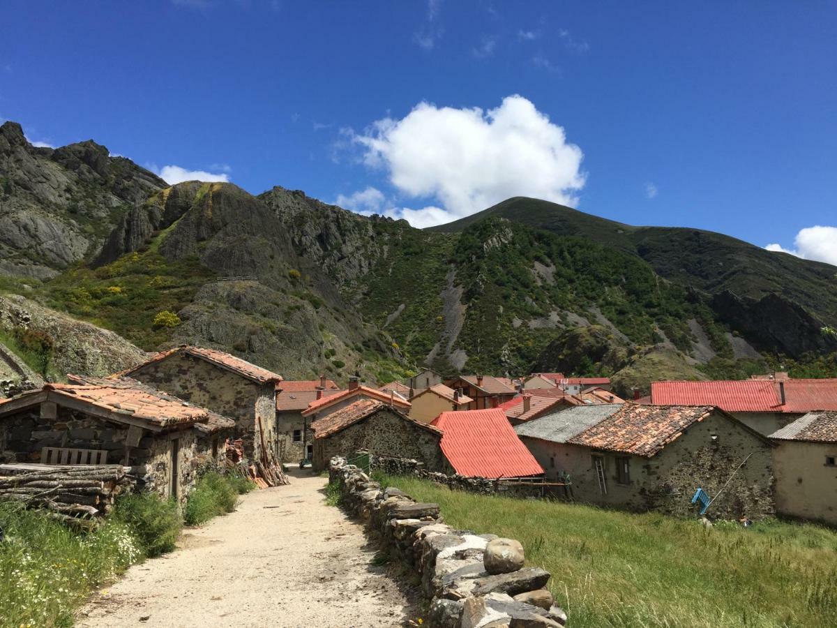 El Invernal De Picos Portilla de la Reina Luaran gambar